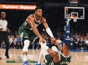 开云体育在线-雄鹿签下新援，增强内线实力的简单介绍