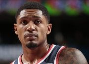 开云体育下载-包含奇才鏖战加拿大男篮，米切尔完成帽子戏法的词条