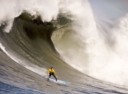 开云体育下载-瑞士横扫哥伦比亚背后，佩德里如何刷新纪录定义新时代中场