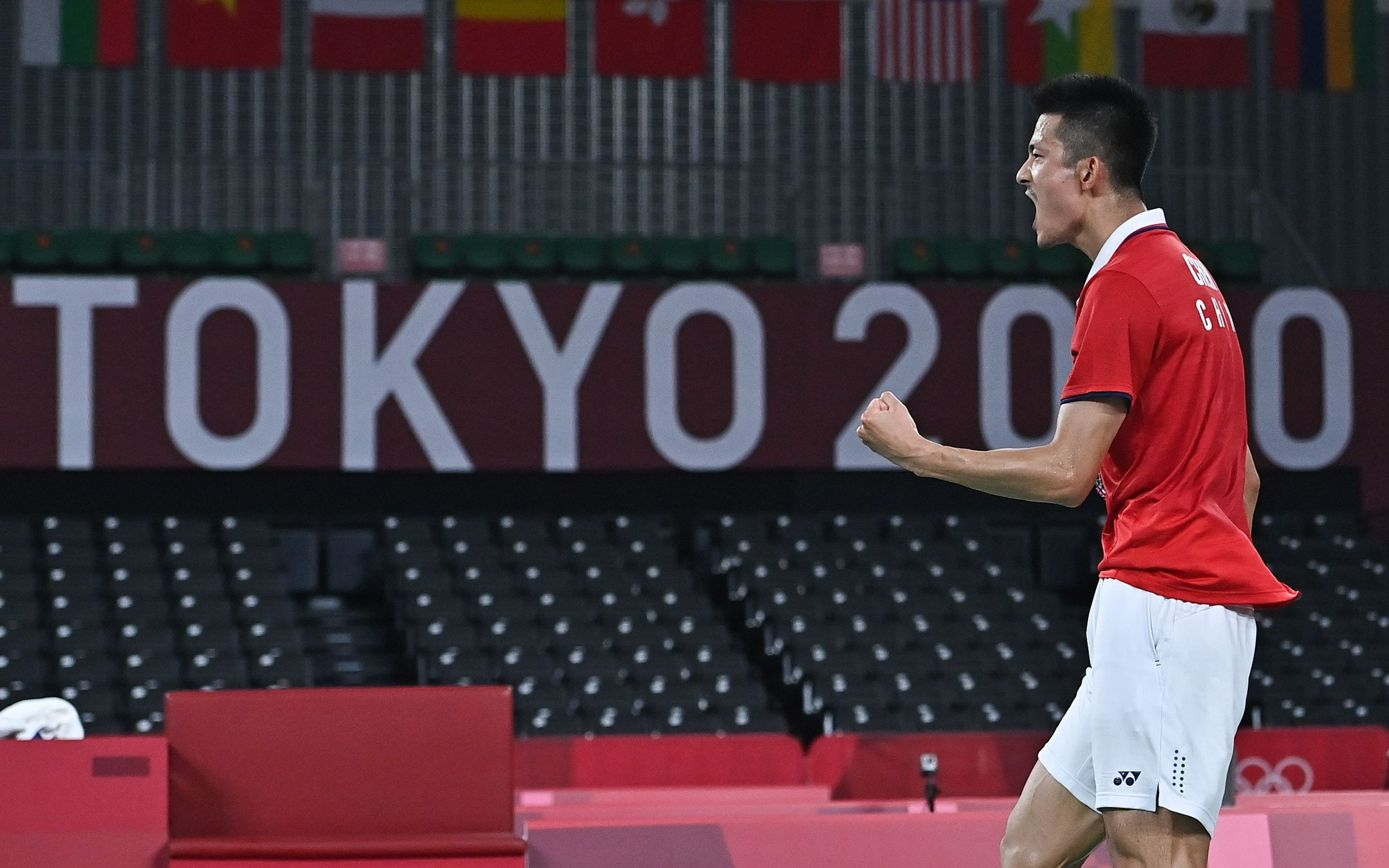 包含法国羽毛球队绝杀韩国羽毛球队，谌龙绝境逆转的词条