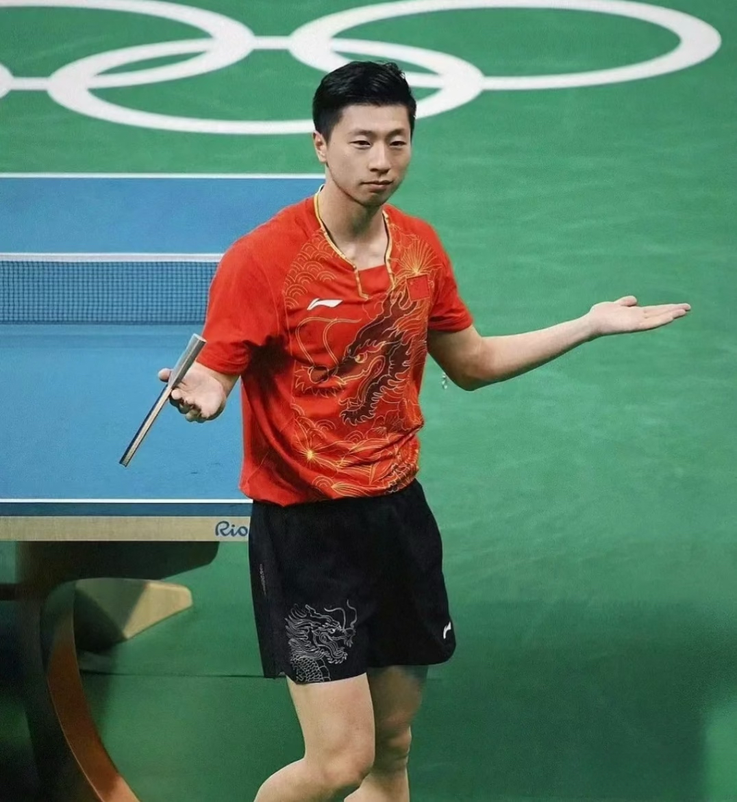 法国乒乓球队逆转日本乒乓球队，马龙制霸全场