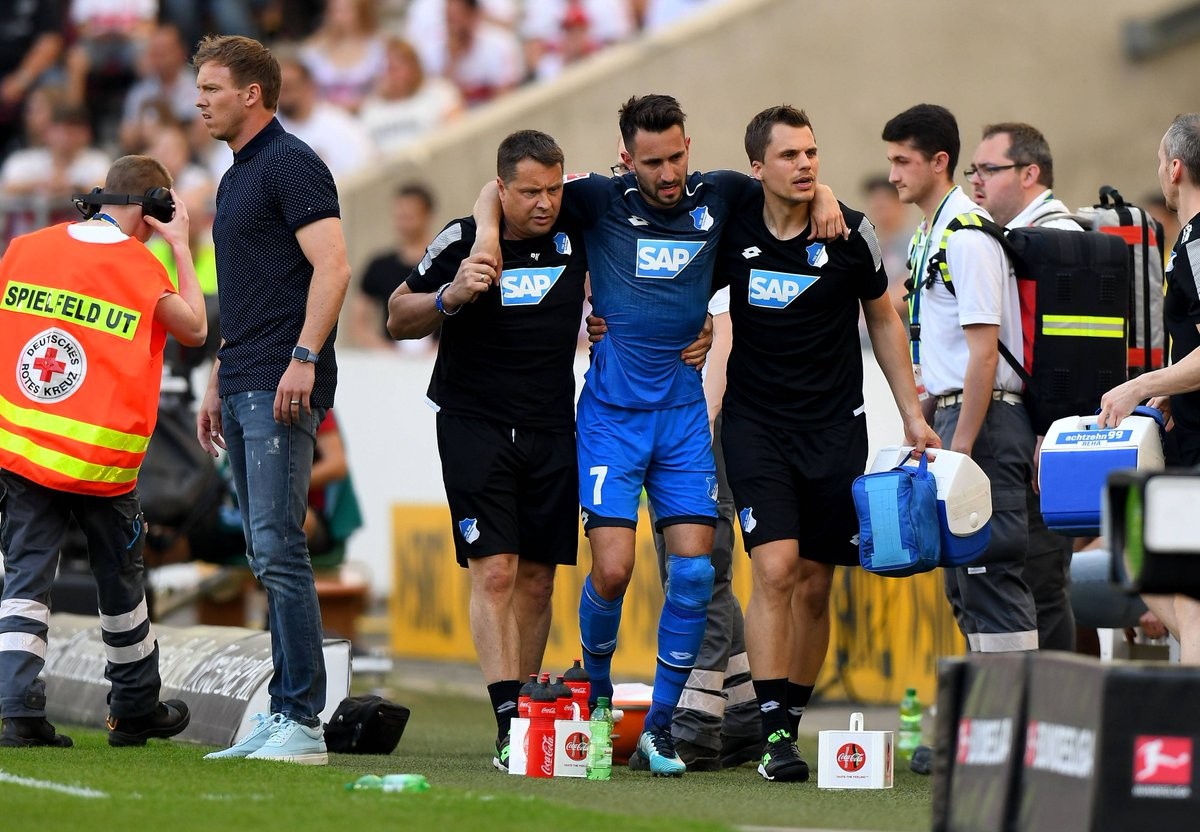 霍芬海姆大将受伤麻烦，落后球局苦苦挣扎的简单介绍