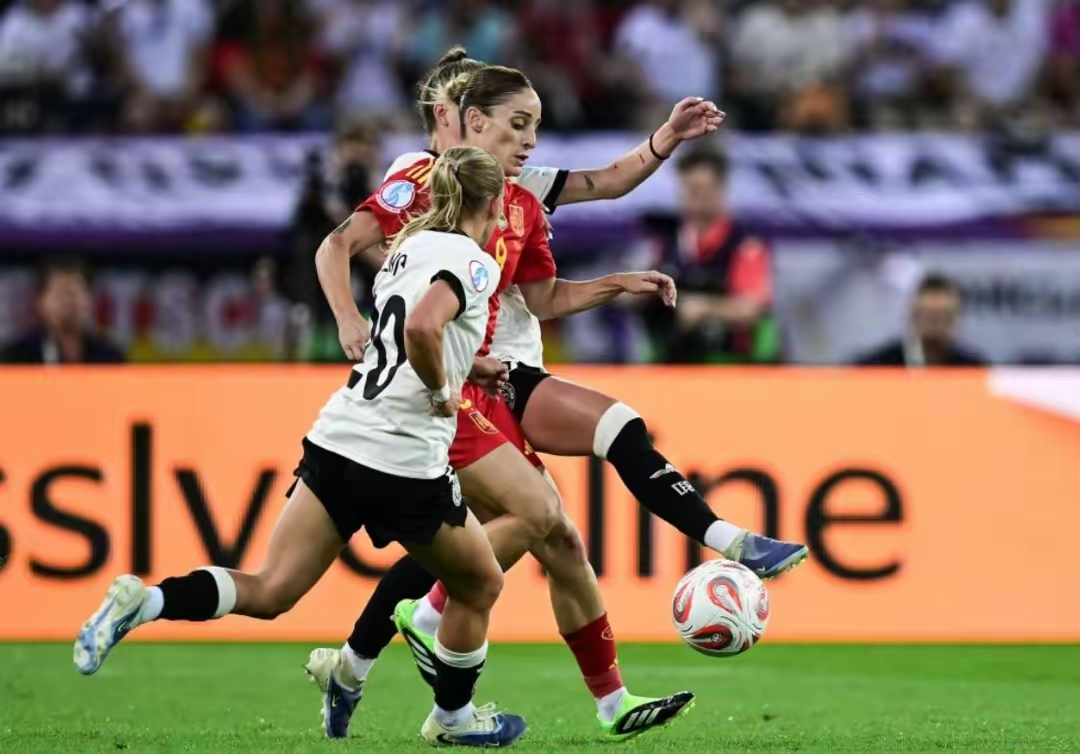 欧洲女足联赛预瞻，球队备战紧张