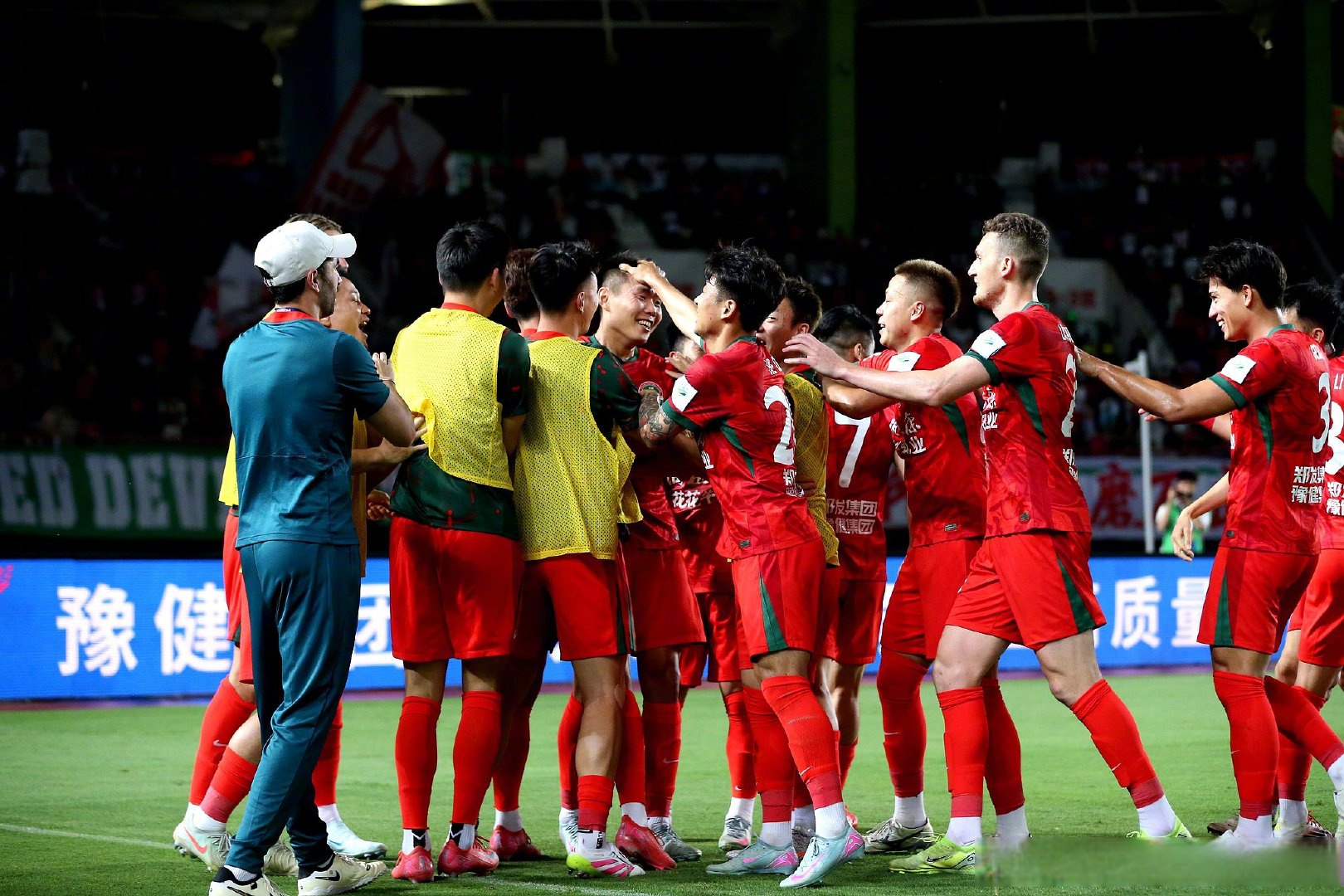 列支敦士登队在比赛中取得胜利，晋级下一轮的简单介绍