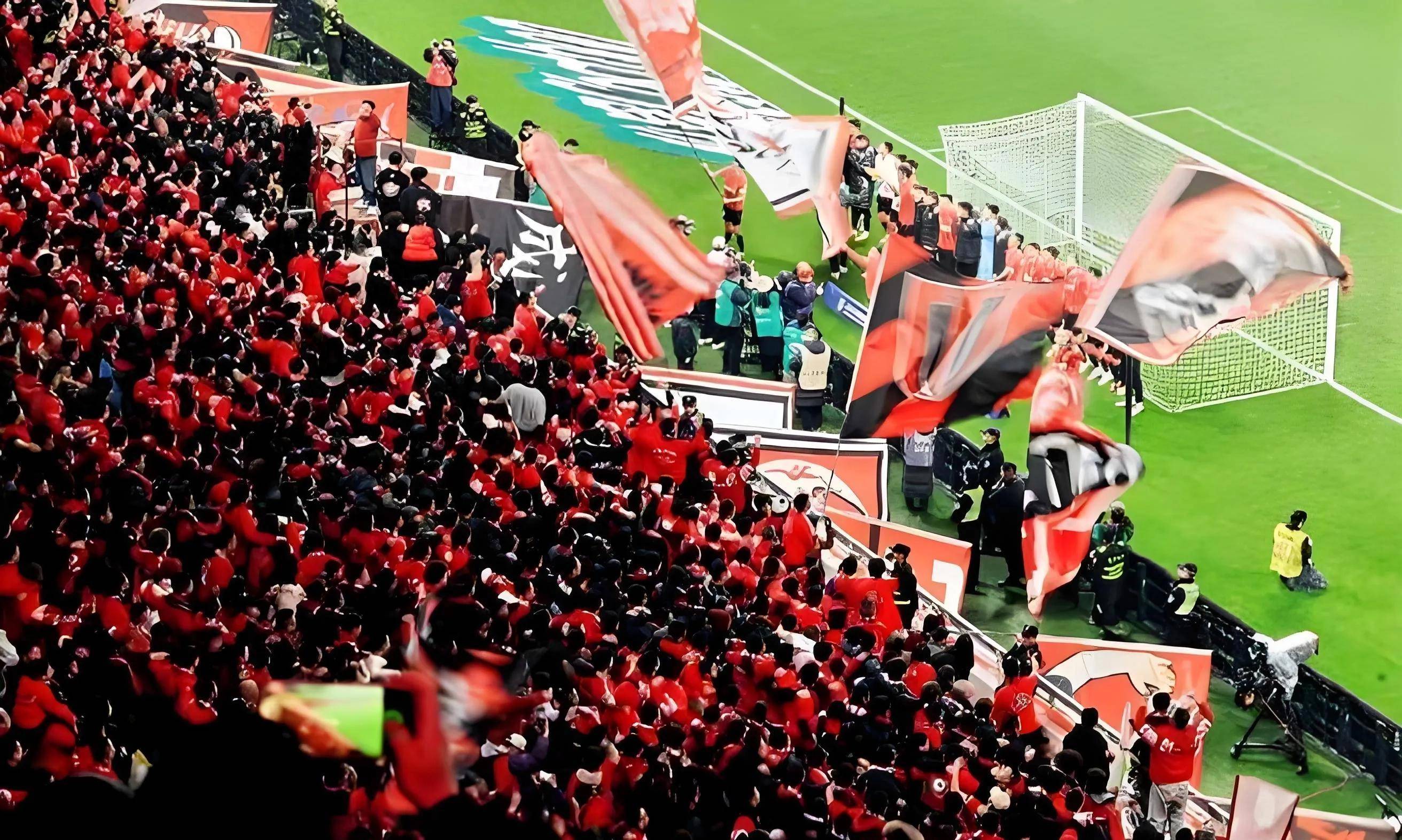 足球联赛的最新情报，让你心怀期待！的简单介绍