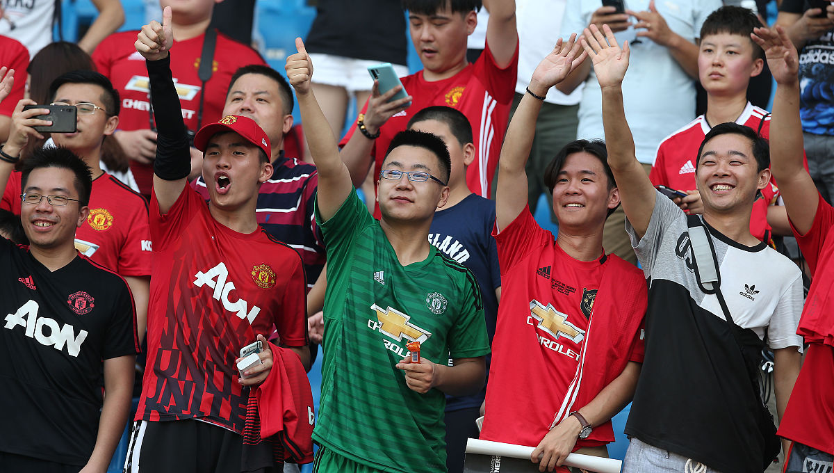 关于东亚足球赛场精彩绝伦，全队士气高涨的信息