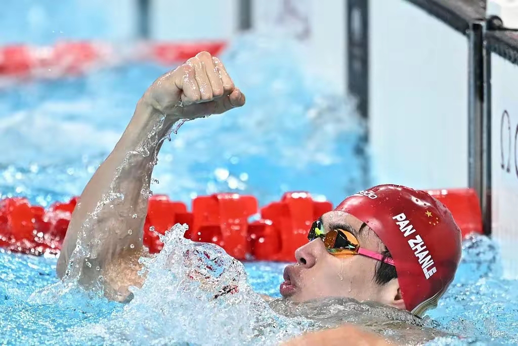 澳大利亚游泳冠军助力国家队夺冠的简单介绍