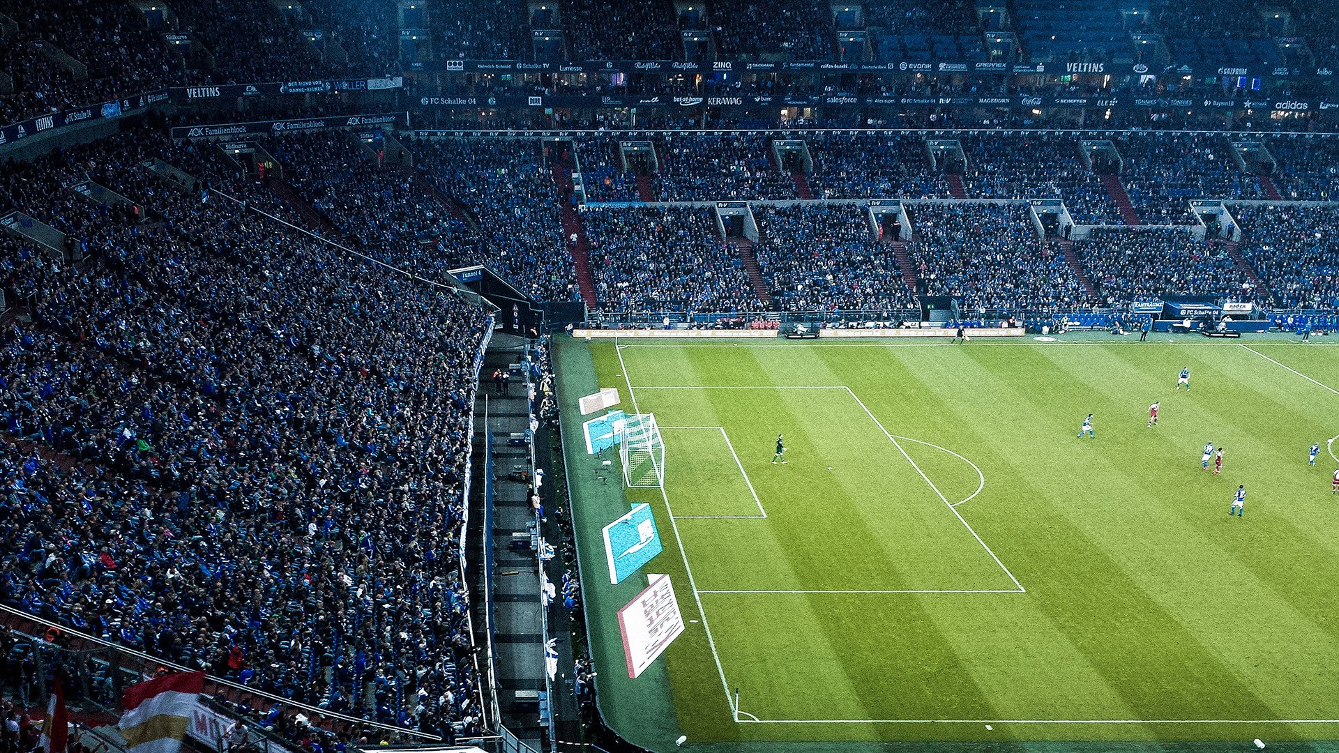 赛道与绿茵的狂想曲,当若日尼奥在F1街道赛接管比赛